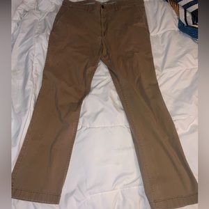 Goodfellow Khakis - Straight Fit (Size 40/32)